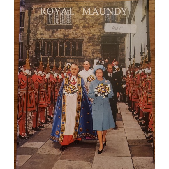 Unique Vintage Other - Vintage Royal Maundy Pictorial‎ History Book 1965